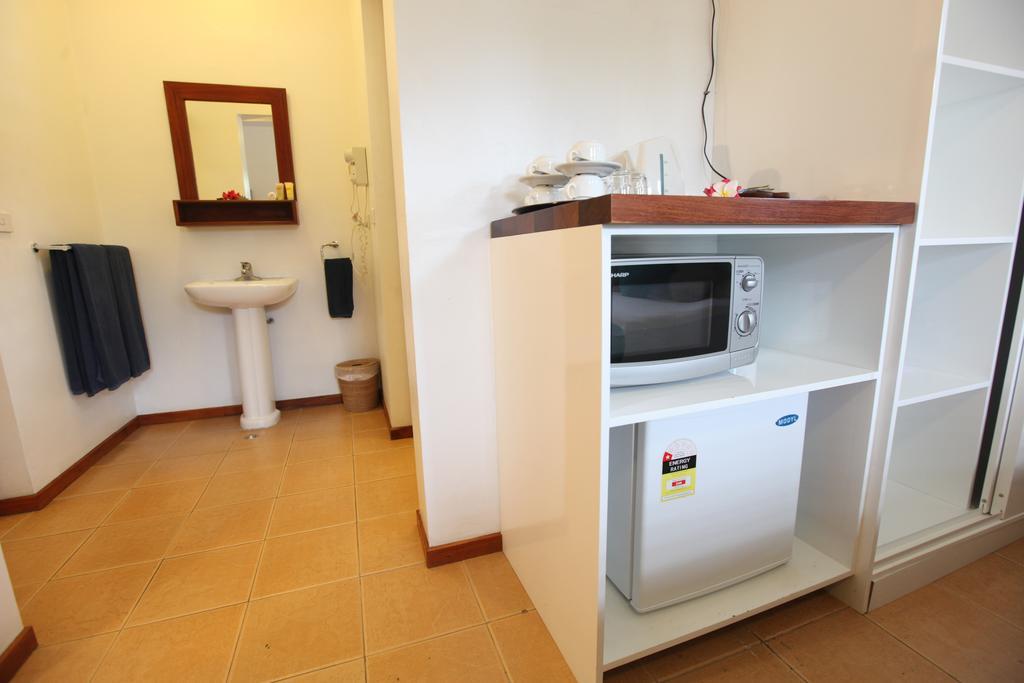 פורט וילה Moorings Hotel מראה חיצוני תמונה